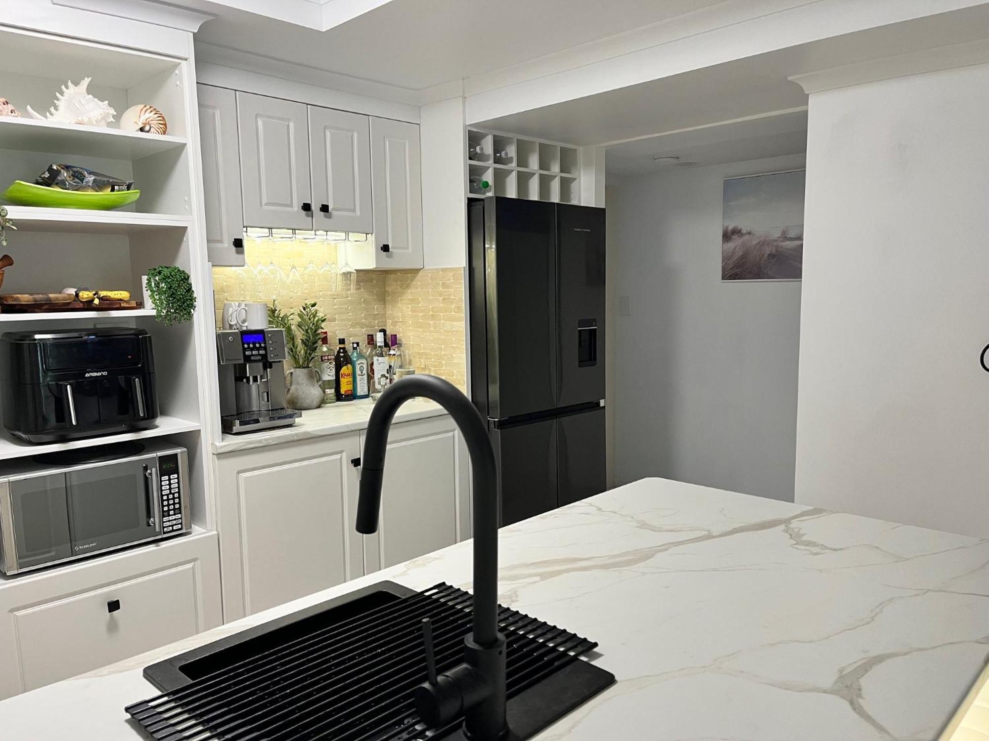 The Burlington Holiday Apartments Maroochydore Exteriér fotografie